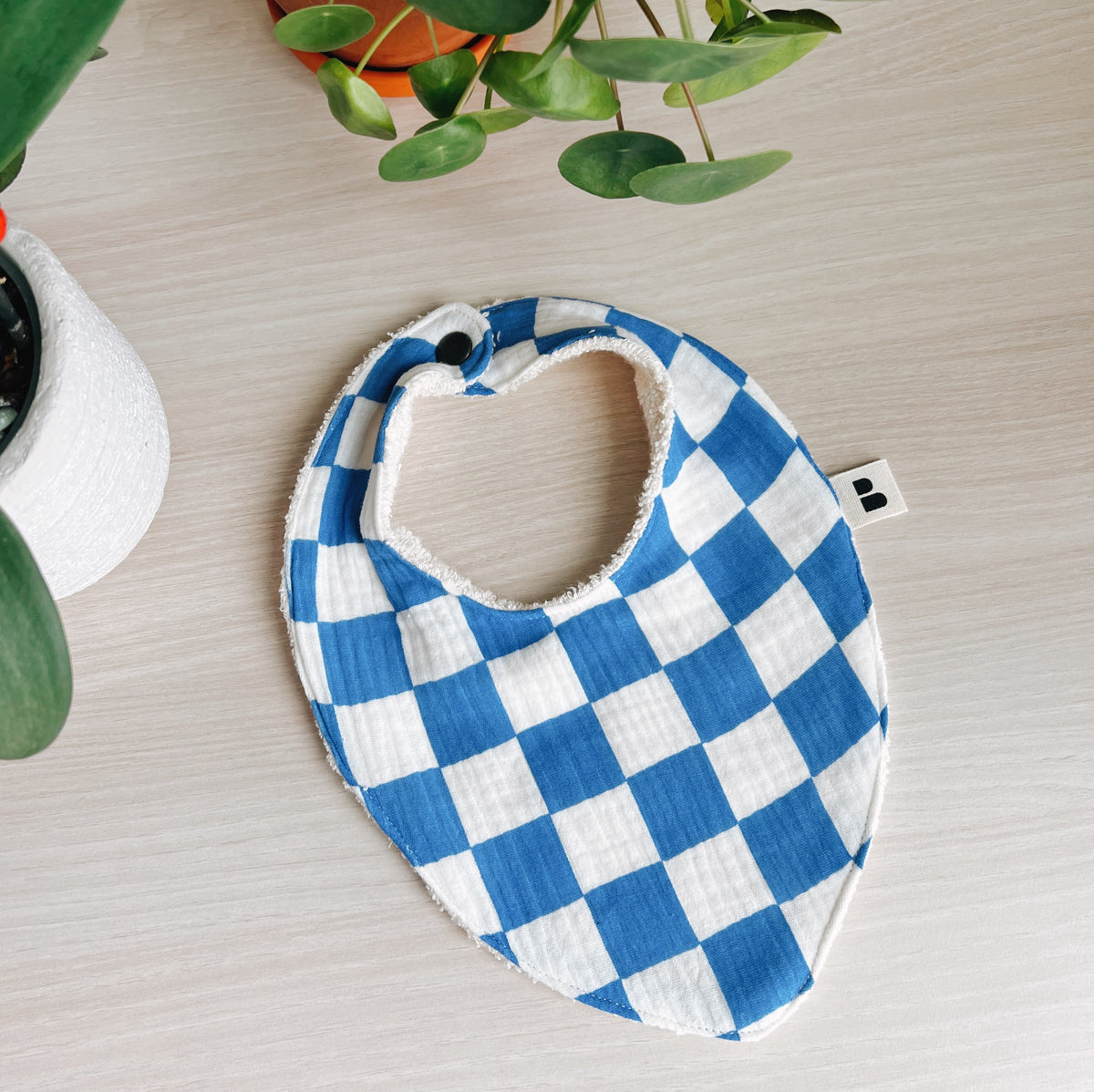 Bavoirs Bandanas bébé en tissu upcyclé