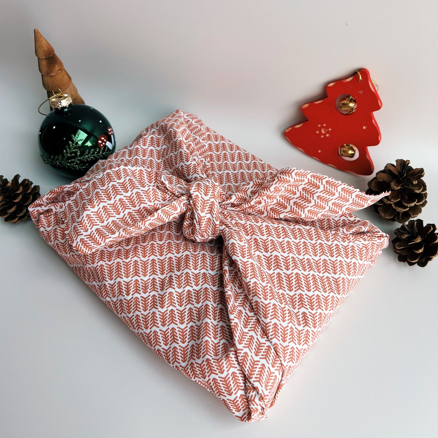 Furoshiki | Emballage cadeau durable en tissu coton upcyclé