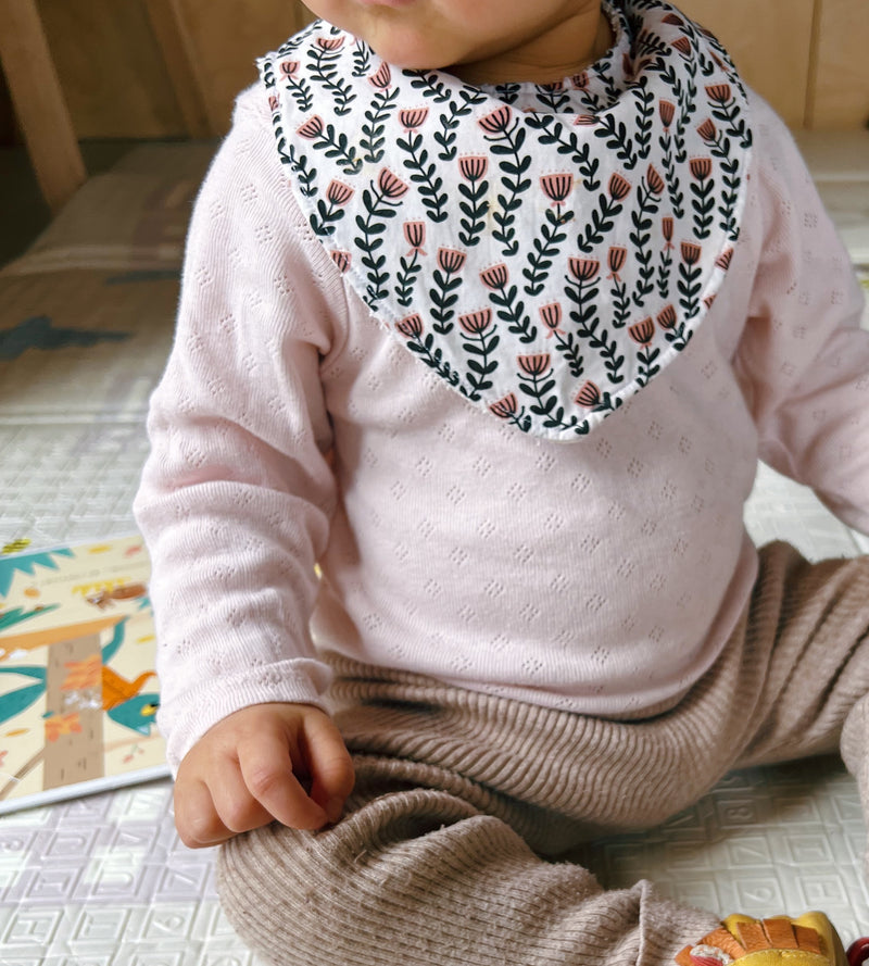 Bavoirs Bandanas bébé en tissu upcyclé